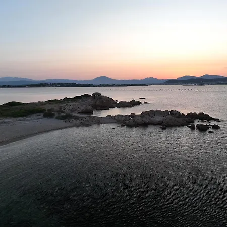 Hétvégi ház L'isola Che Non C'e Ng Collection Olbia